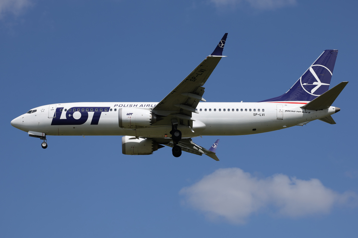 SP-LVI  (Aircraft » EPWA Spotting » Boeing 737-8 MAX » LOT Polish Airlines)