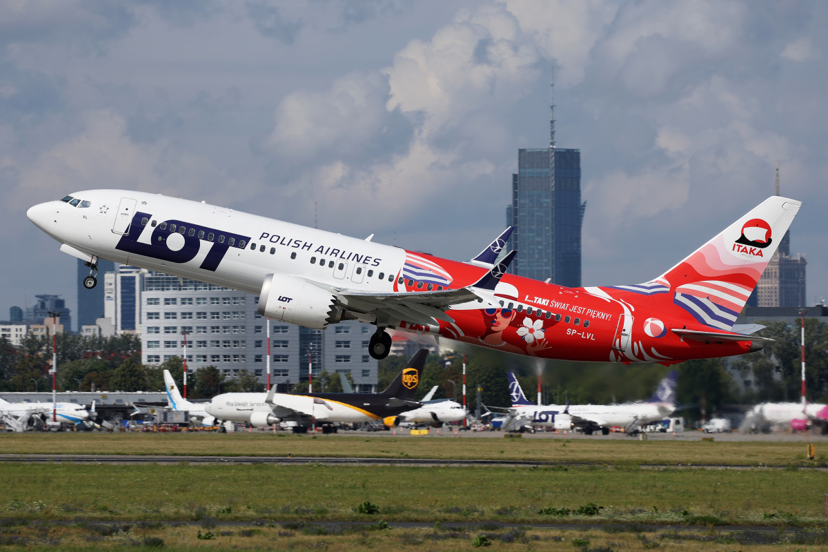 SP-LVL ("Itaka. Świat jest piękny" livery) (Aircraft » EPWA Spotting » Boeing 737-8 MAX » LOT Polish Airlines)