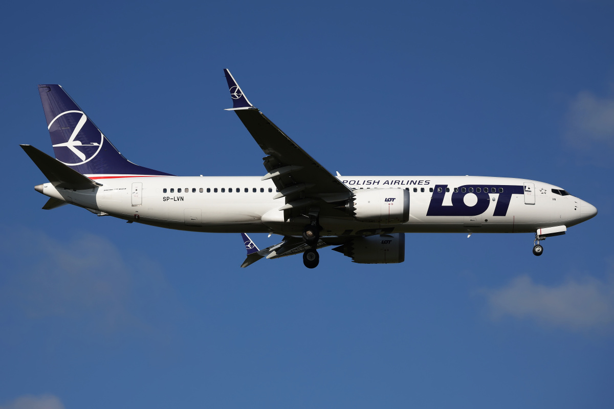 SP-LVN (Aircraft » EPWA Spotting » Boeing 737-8 MAX » LOT Polish Airlines)