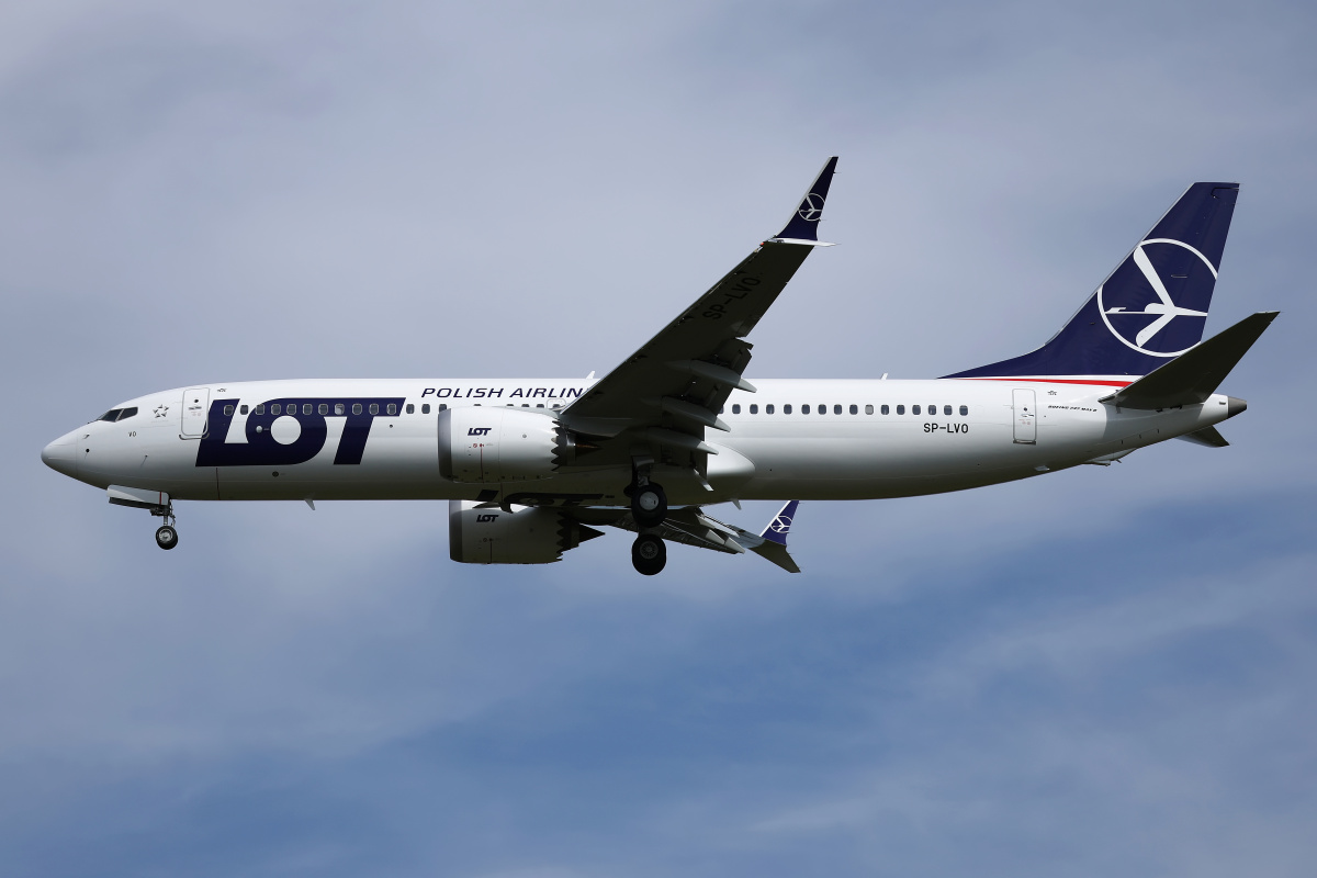 SP-LVO (Aircraft » EPWA Spotting » Boeing 737-8 MAX » LOT Polish Airlines)