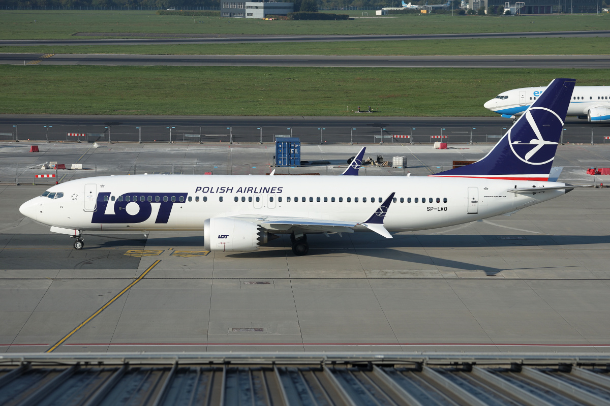 SP-LVO (Samoloty » Spotting na EPWA » Boeing 737-8 MAX » Polskie Linie Lotnicze LOT)