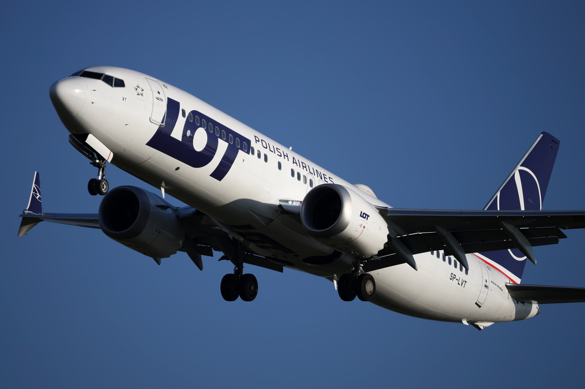 SP-LVT (Aircraft » EPWA Spotting » Boeing 737-8 MAX » LOT Polish Airlines)