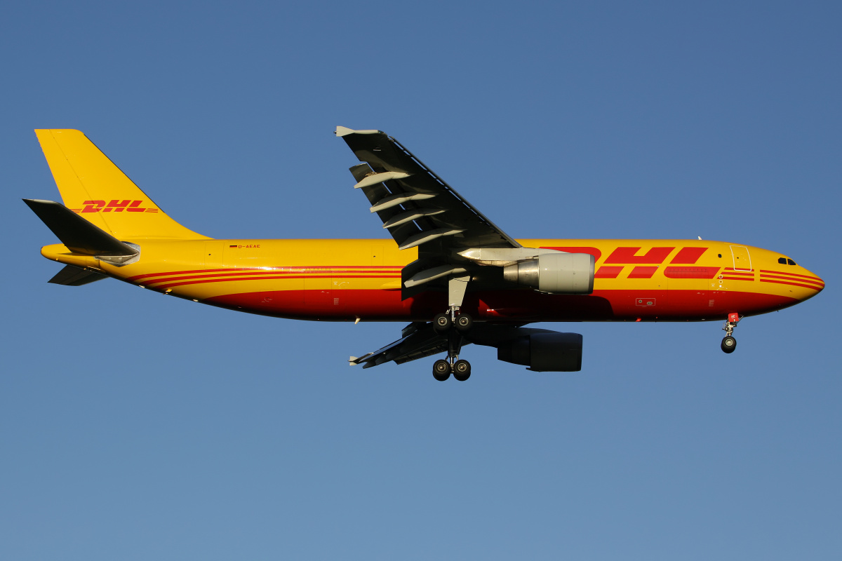 D-AEAE (Aircraft » EPWA Spotting » Airbus A300B4-600F » DHL European Air Transport)