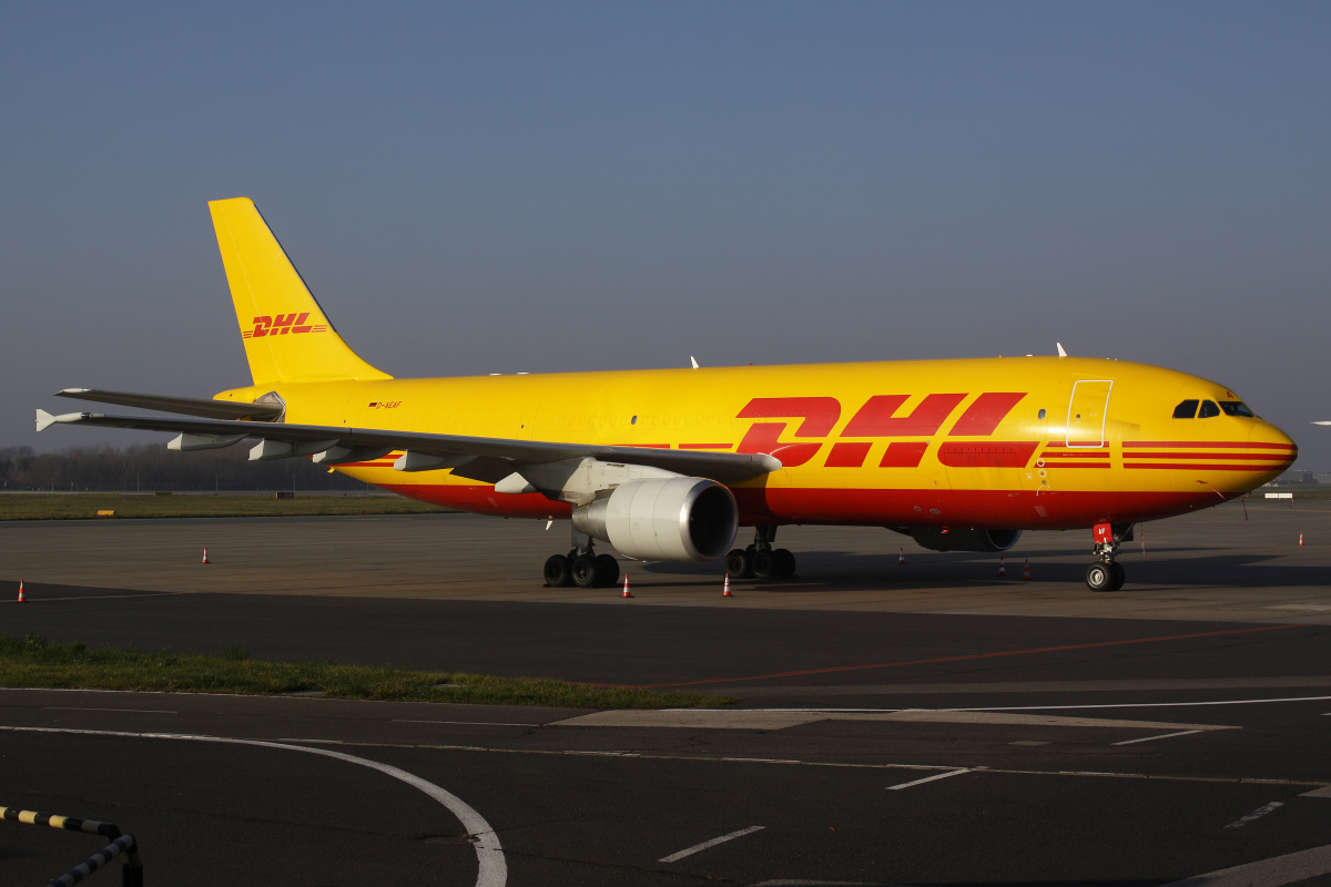 D-AEAF (Aircraft » EPWA Spotting » Airbus A300B4-600F » DHL European Air Transport)