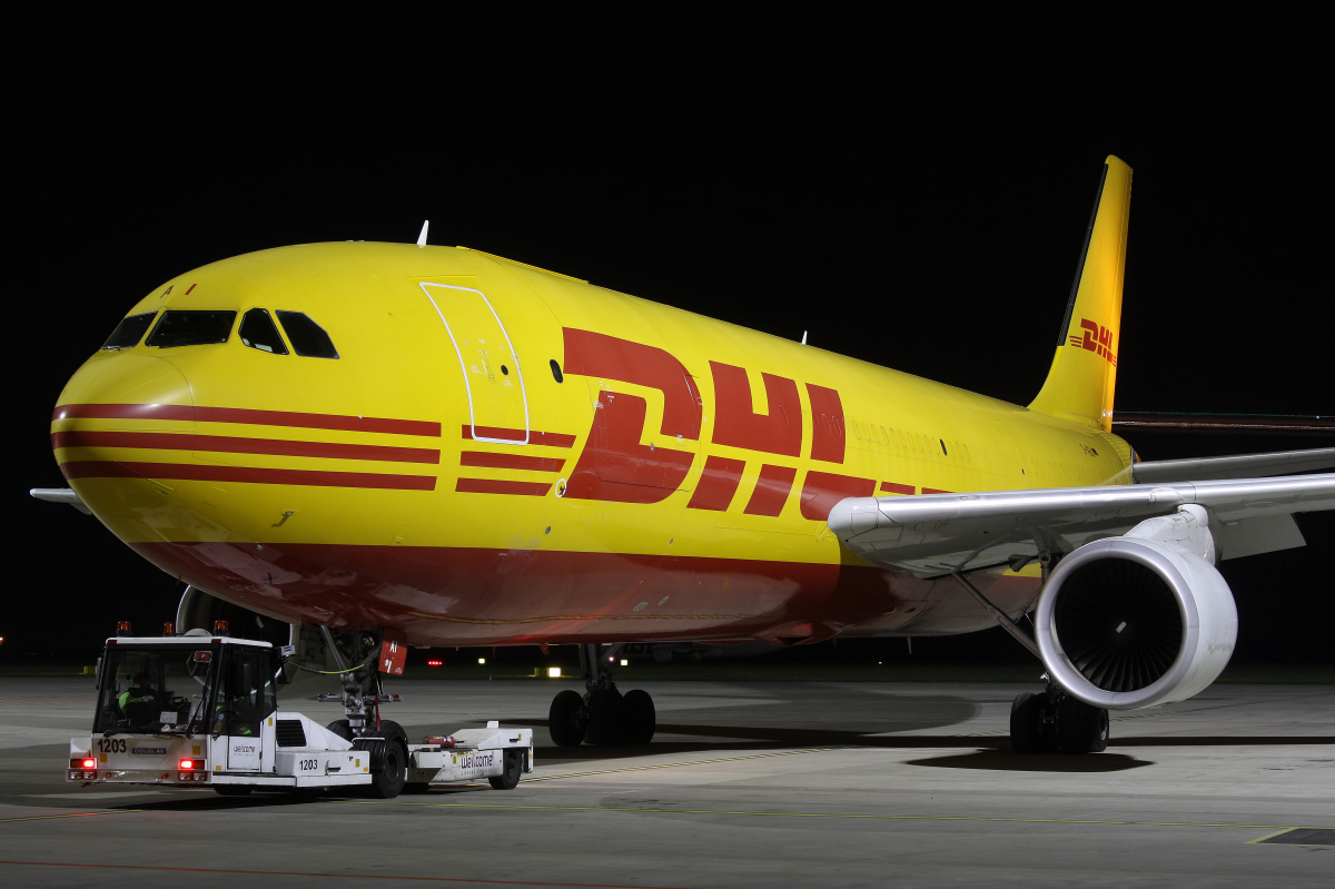 D-AEAI (Samoloty » Spotting na EPWA » Airbus A300B4-600F » DHL European Air Transport)