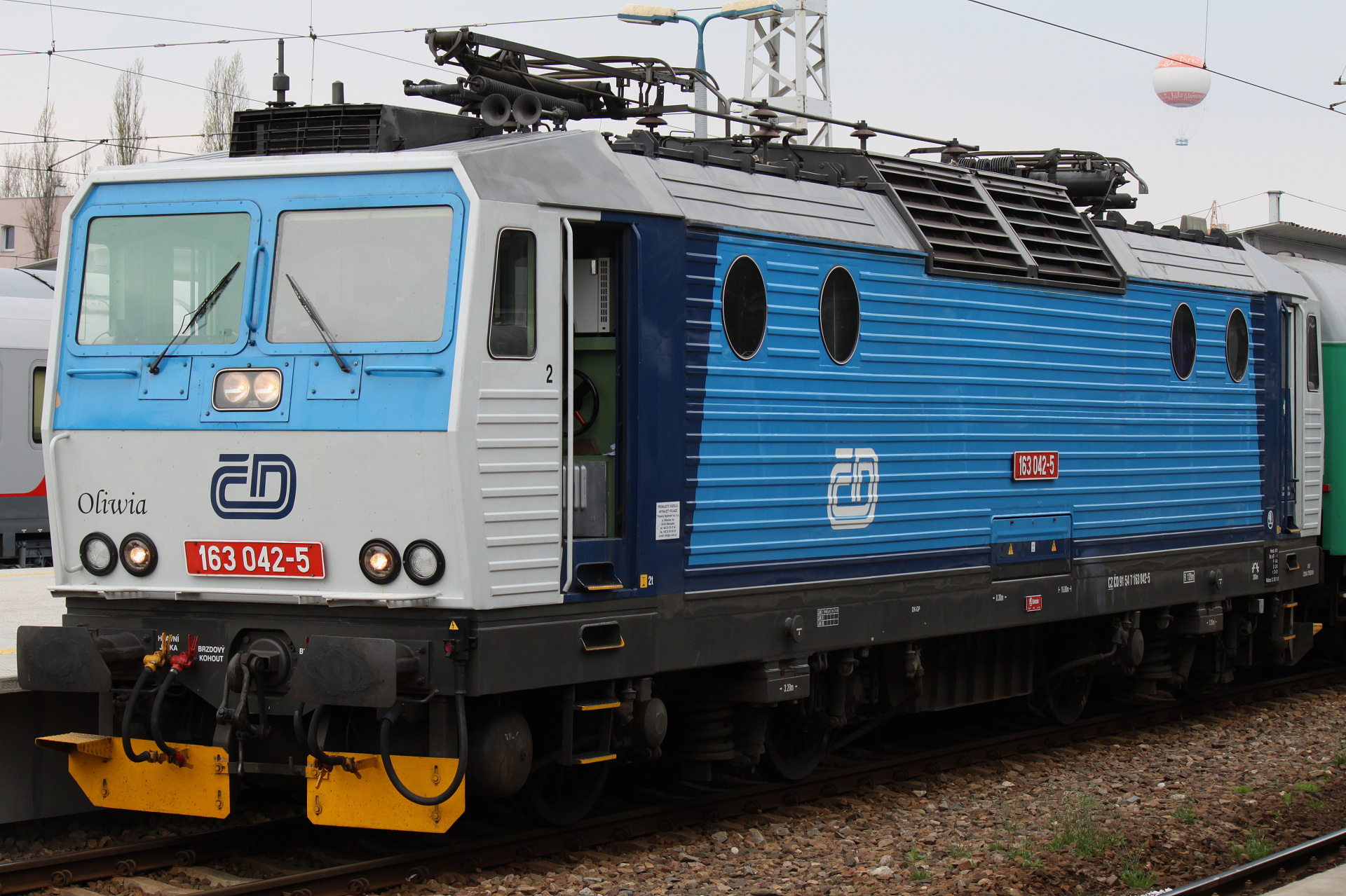 163 042-5 (Vehicles » Trains and Locomotives » Škoda 71E 163)
