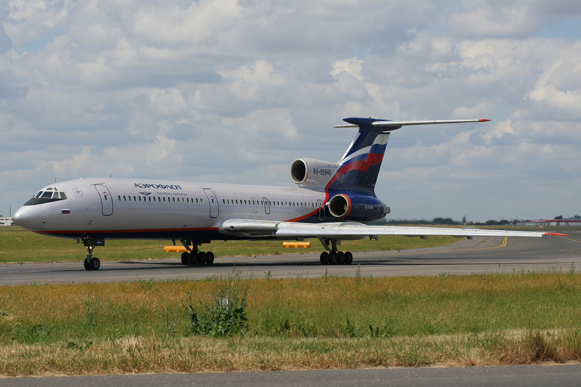RA-85649 (Samoloty » Spotting na EPWA » Tupolew Tu-154M » Aeroflot Russian Airlines)