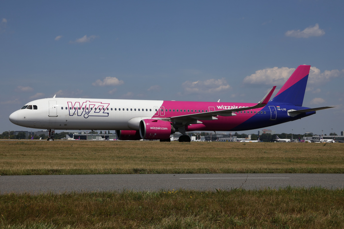 HA-LVG (Samoloty » Spotting na EPWA » Airbus A321neo » Wizz Air)