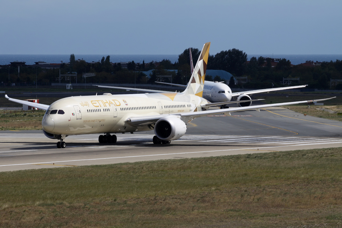 A6-BLF, Etihad Airways