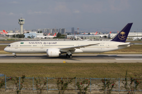 HZ-ARC, Saudi Arabian Airlines (Saudia)