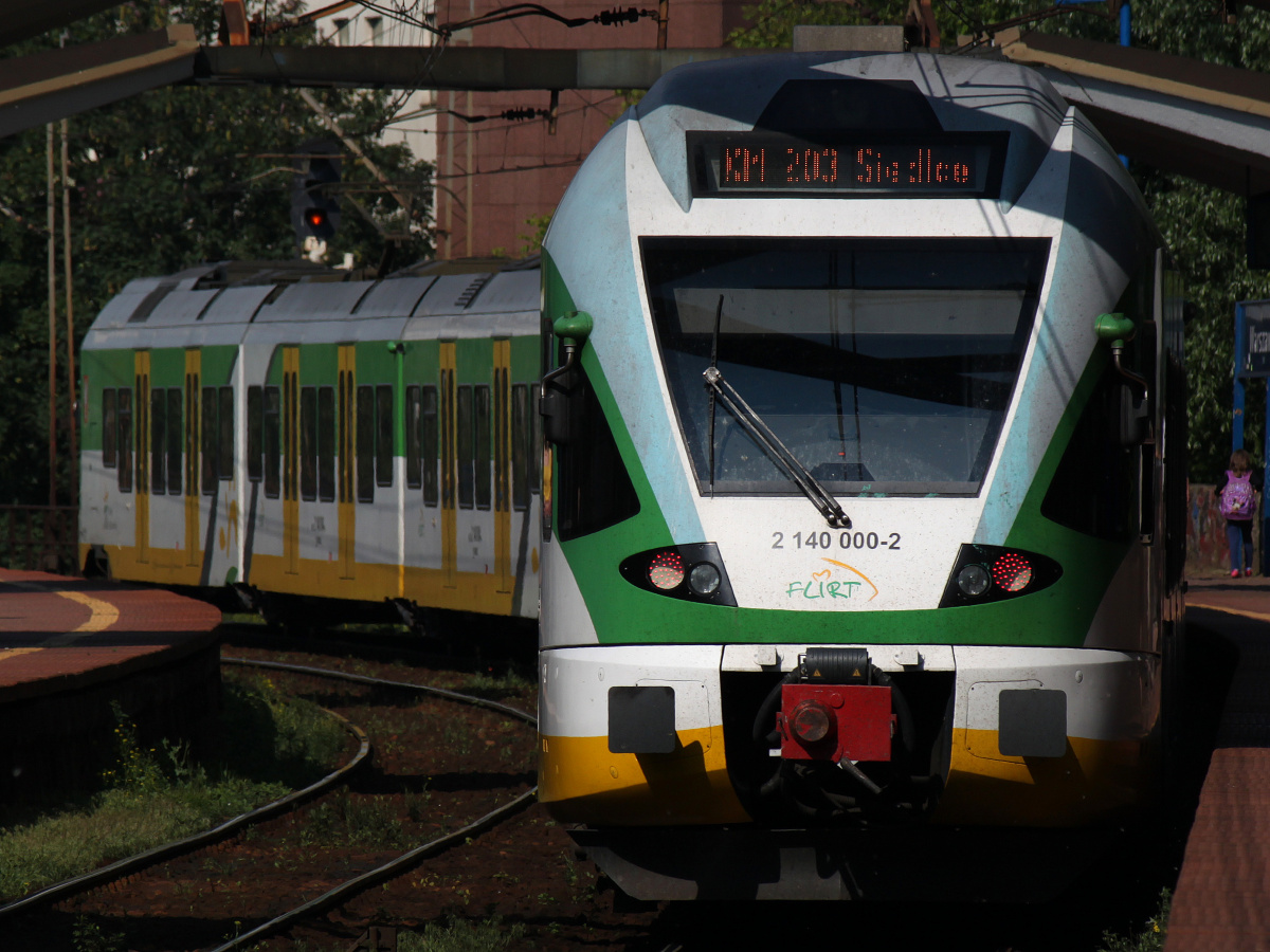 ER75-001 (Vehicles » Trains and Locomotives » Stadler FLIRT)