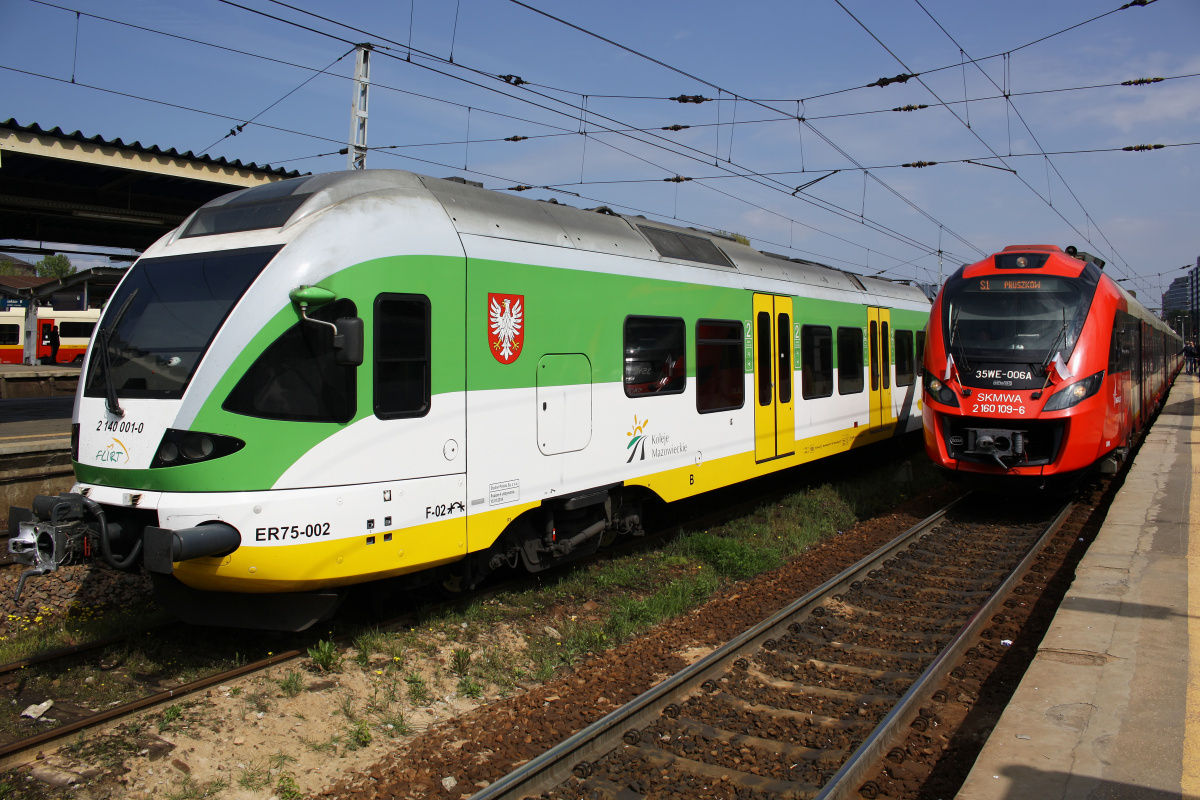 ER75-002 (Pojazdy » Pociągi i lokomotywy » Stadler FLIRT)