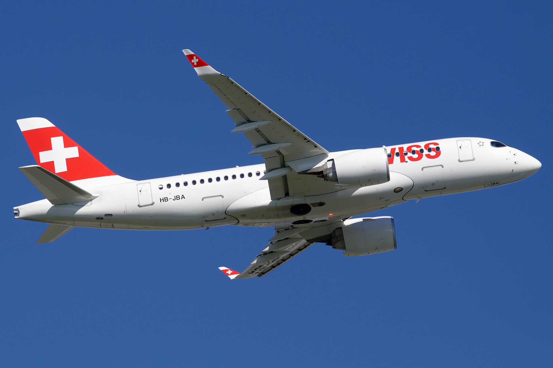 HB-JBA (Aircraft » EPWA Spotting » Airbus A220-100 » Swiss International Air Lines)