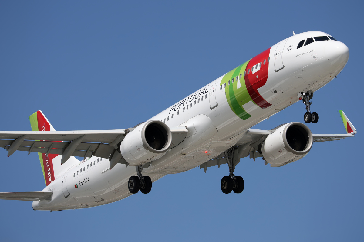 CS-TJJ (Samoloty » Spotting na EPWA » Airbus A321neo » TAP Air Portugal)