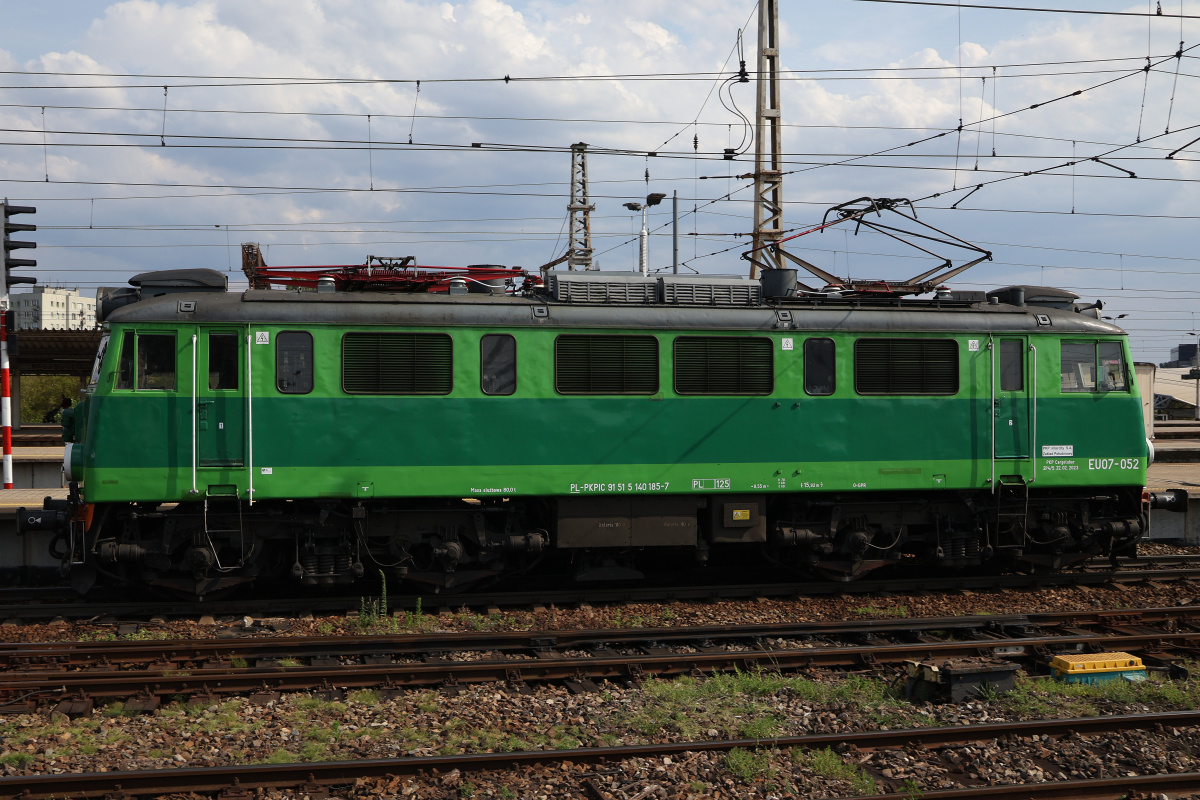 EU07-052 (retro livery)
