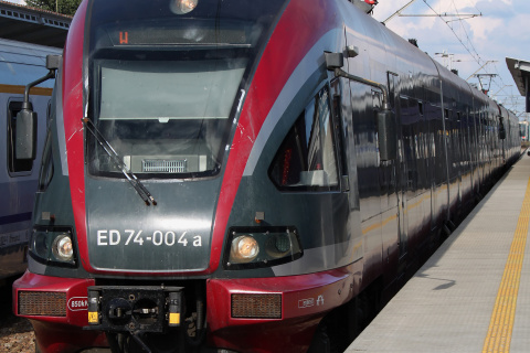 ED74-004