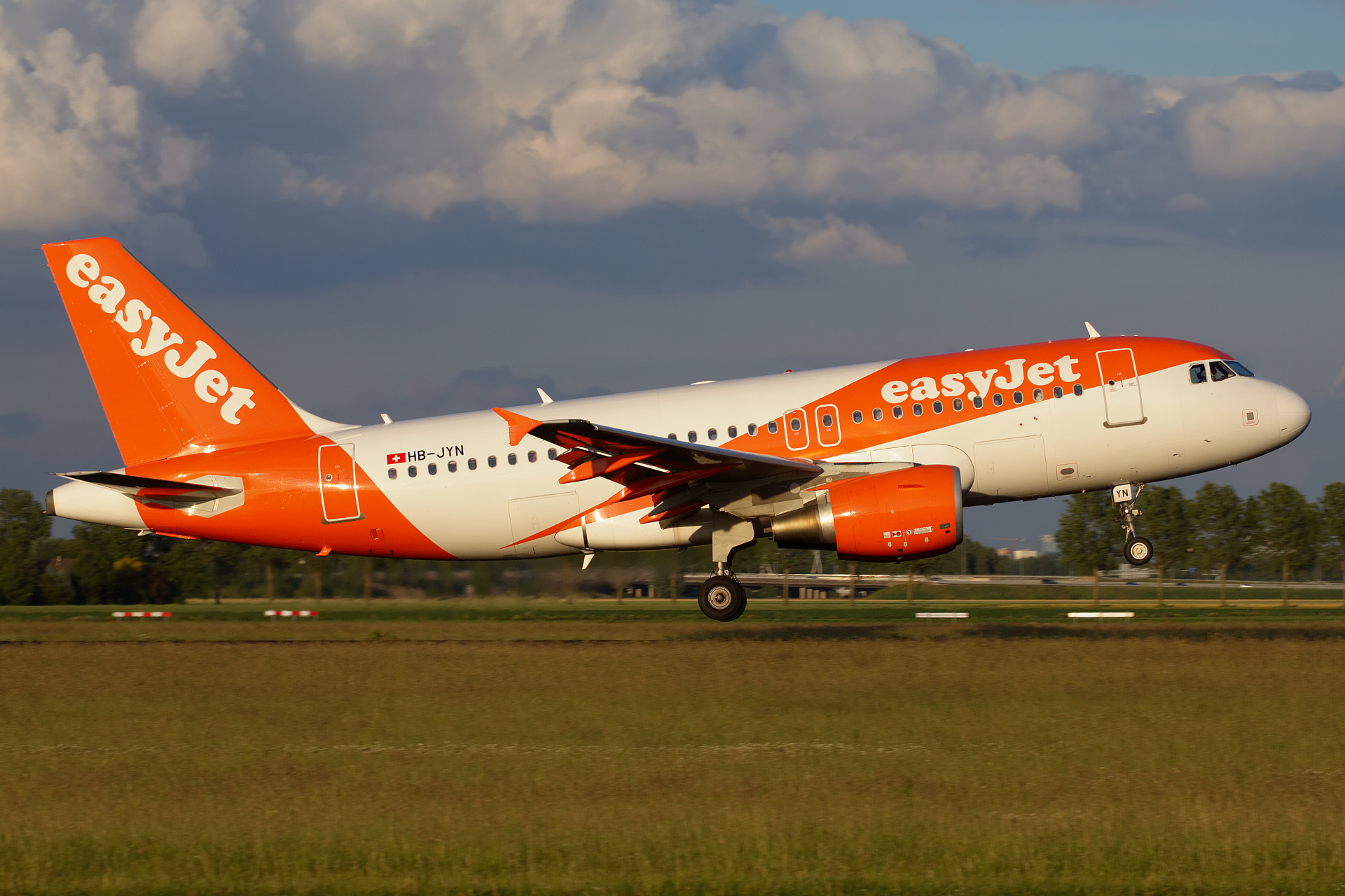 HB-JYN, EasyJet (Aircraft » Schiphol Spotting » Airbus A319-100)