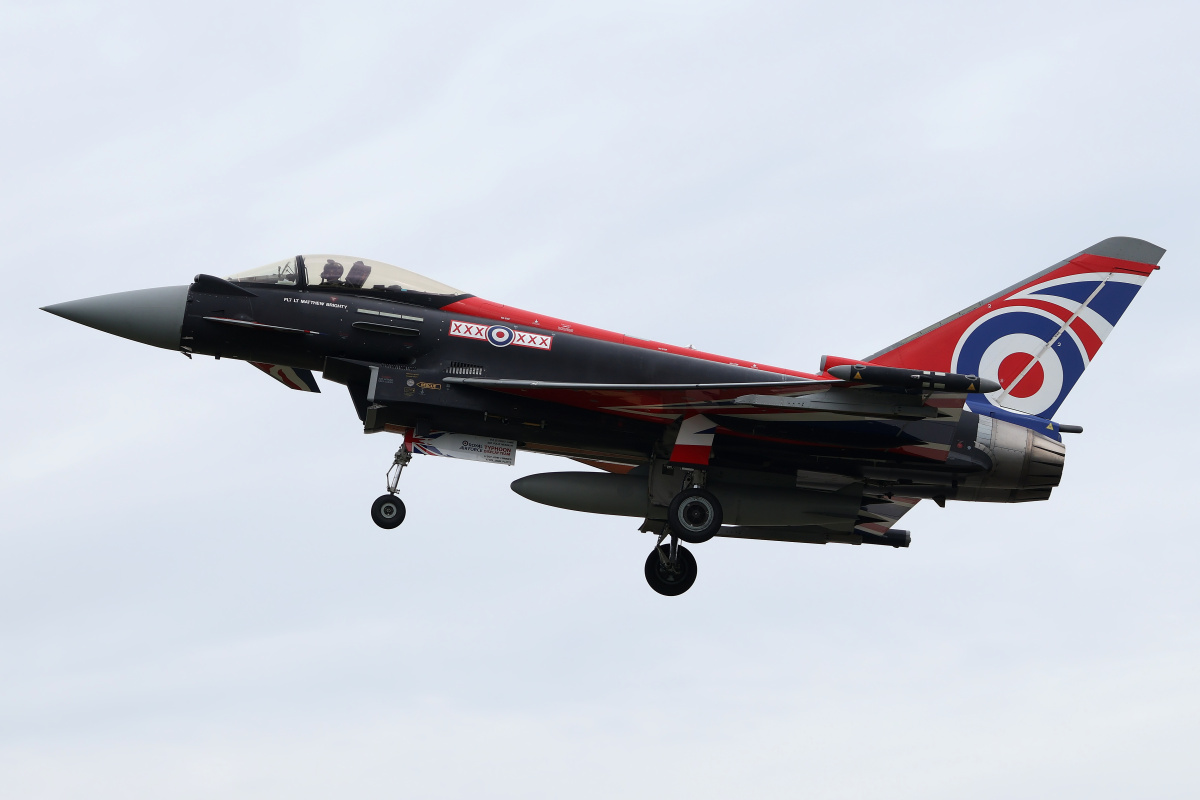 Eurofighter EF-2000 Typhoon FGR.4, ZJ914, Królewskie Siły Powietrzne (RAF, malowanie "Union Jack")