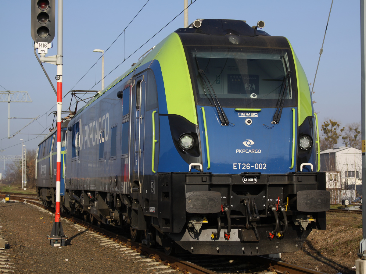 E6ACTa ET26-002 (Vehicles » Trains and Locomotives » Newag Dragon 2)