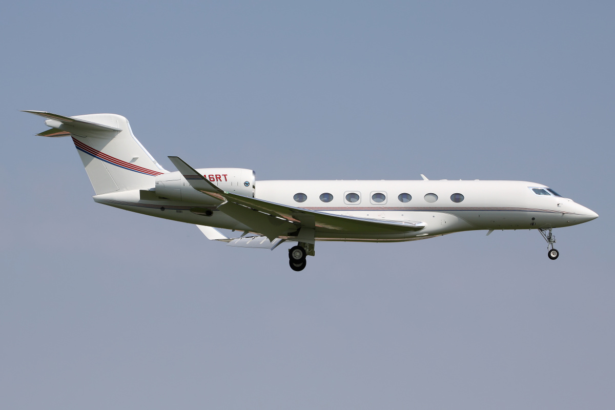 N46RT, Raytheon (Aircraft » EPWA Spotting » Gulfstream G600)