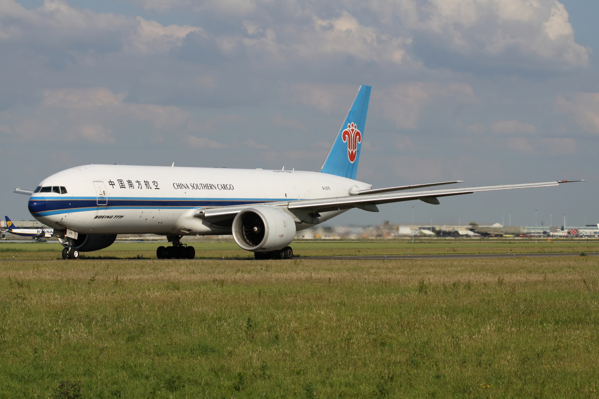 B-2075 (Aircraft » Schiphol Spotting » Boeing 777F » China Southern Cargo)