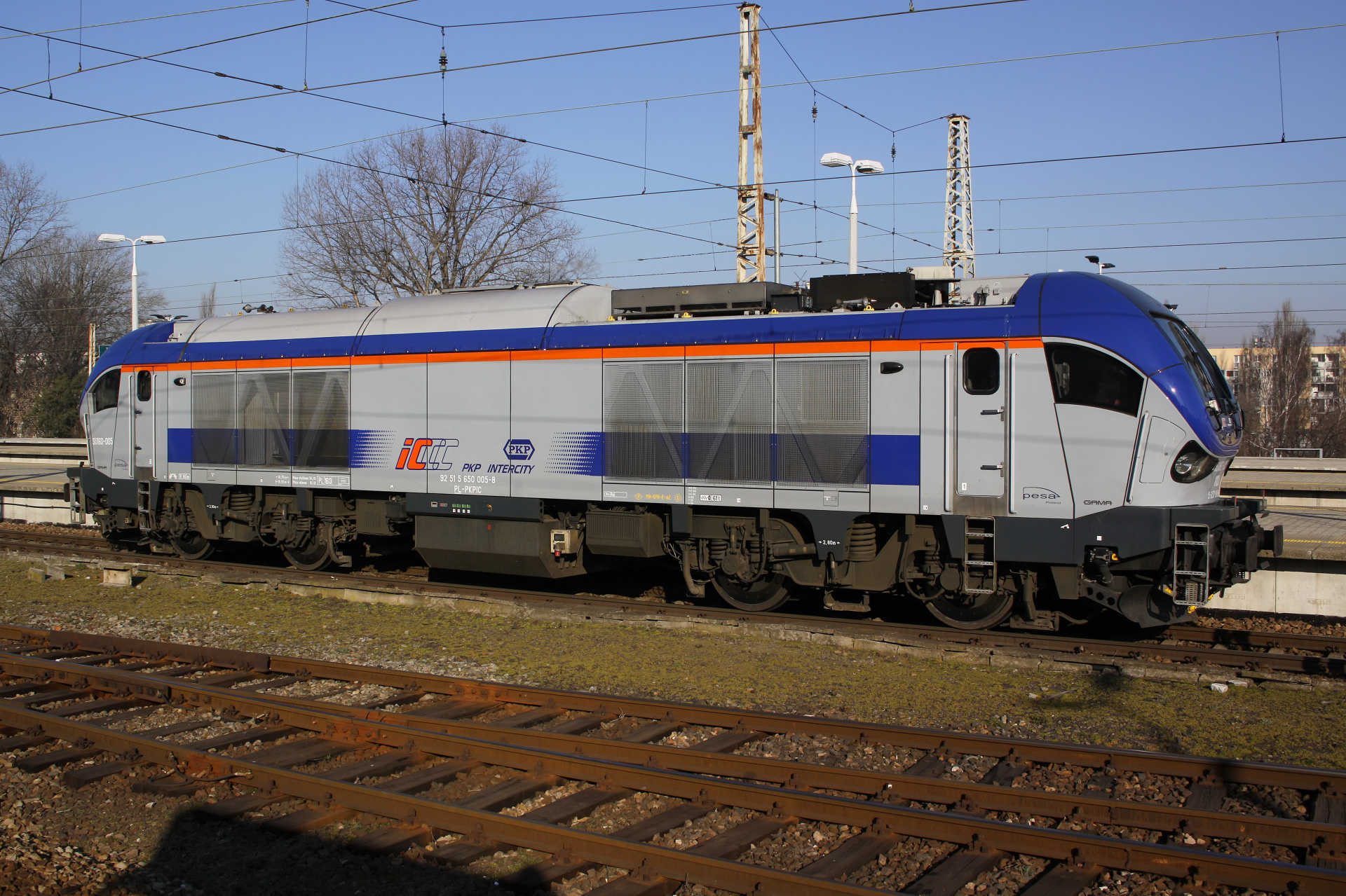 111Db SU160-005 (Vehicles » Trains and Locomotives » Pesa Gama)