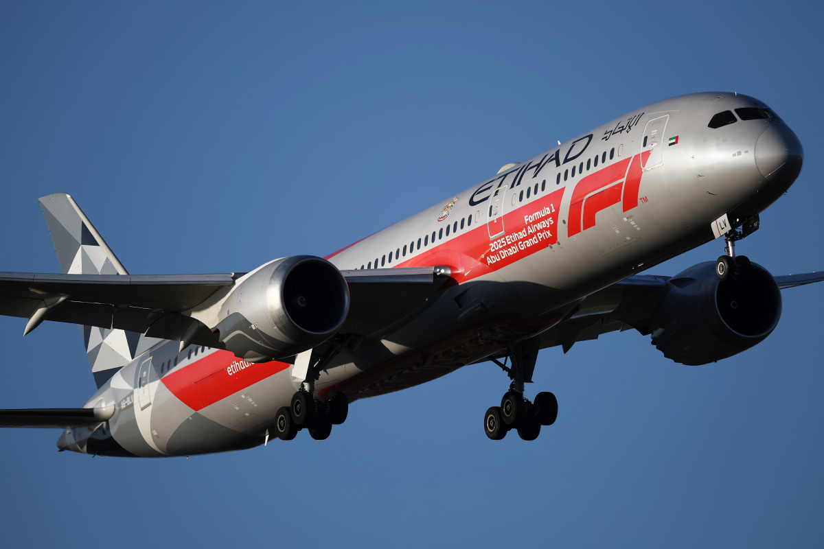 A6-BLV, Etihad Airways (Formula 1 2025 Abu Dhabi Grand Prix livery)
