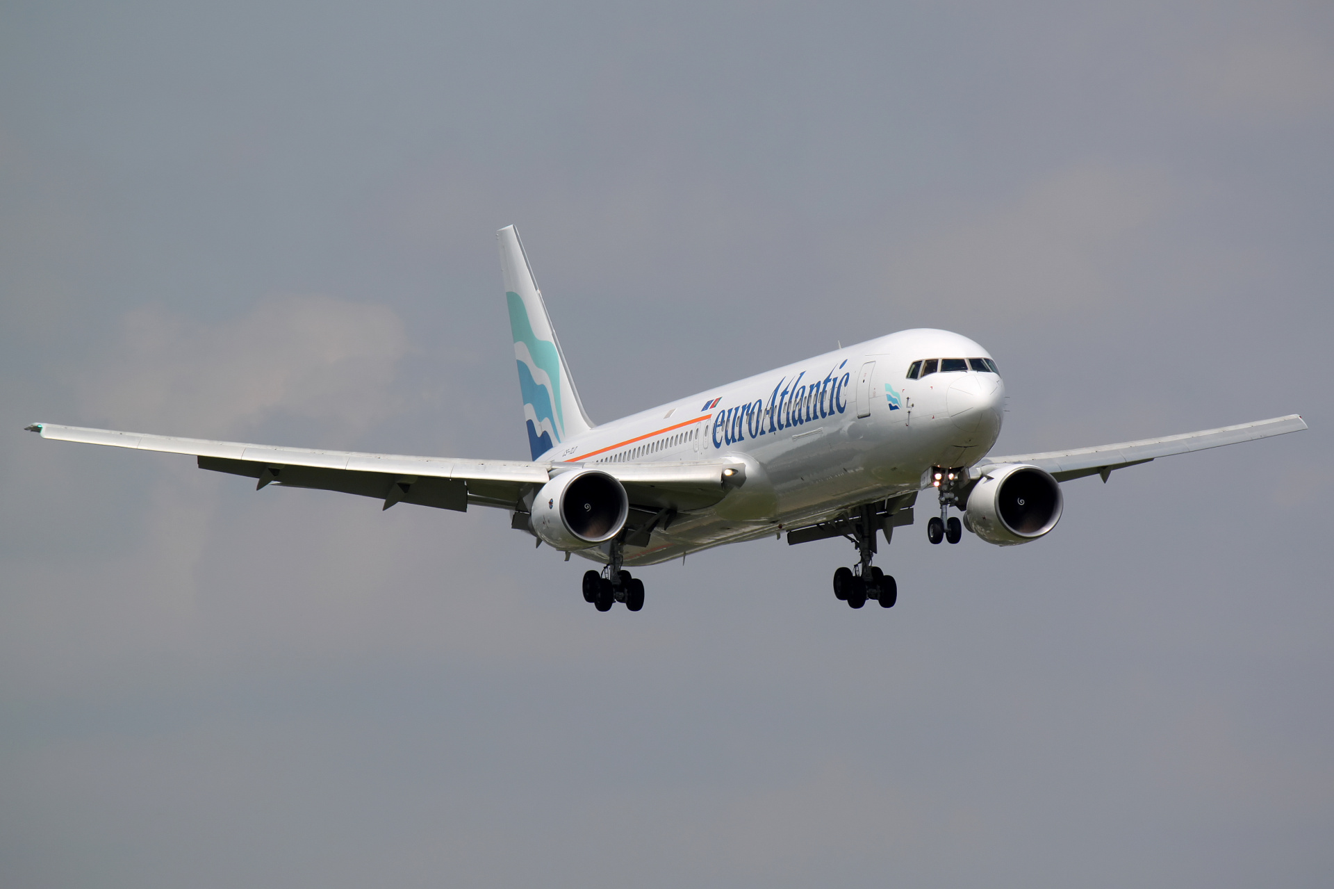 CS-TLO (Samoloty » Spotting na EPWA » Boeing 767-300 » EuroAtlantic Airways)