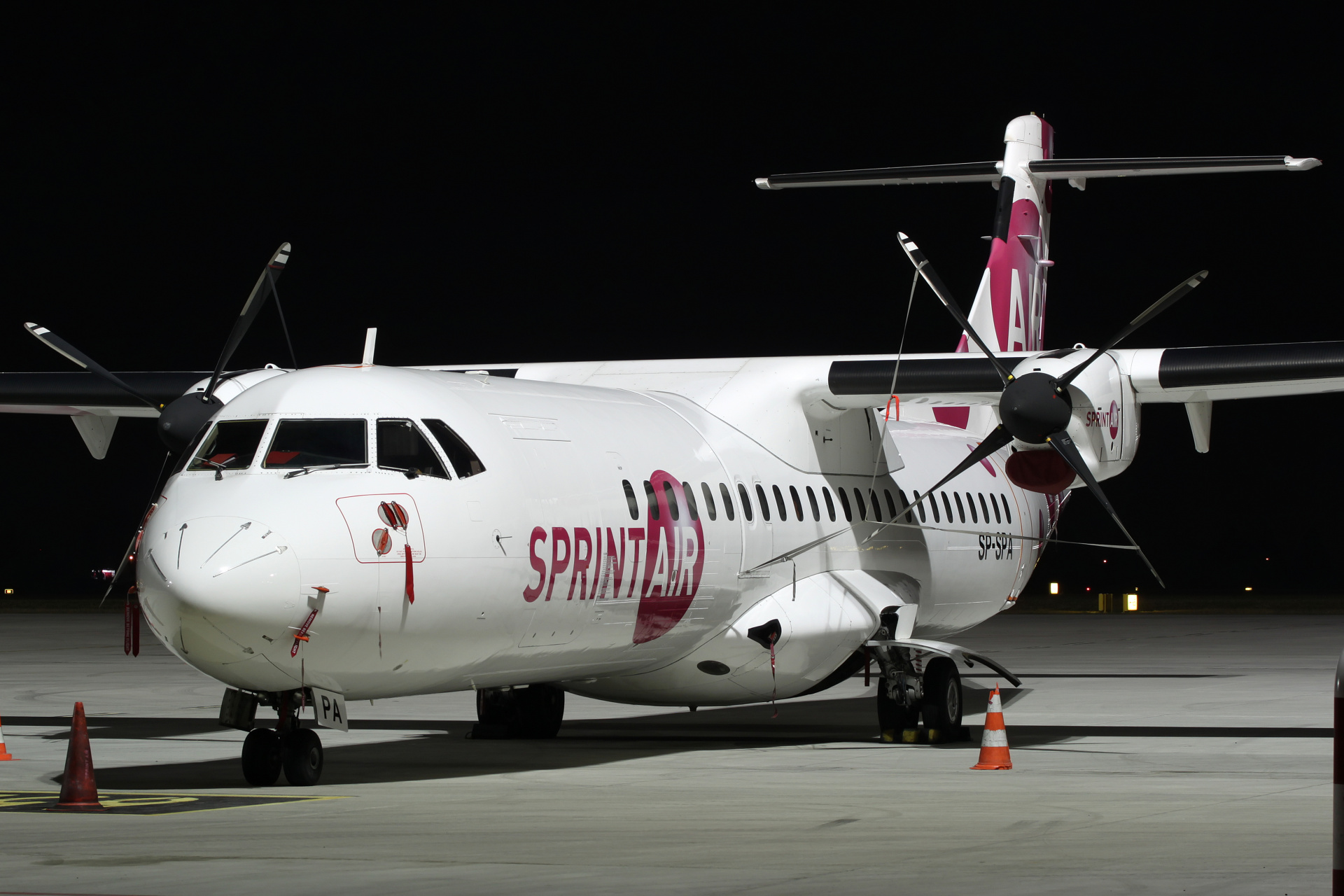 SP-SPA, SprintAir (Aircraft » EPWA Spotting » ATR 72 » SprintAir)