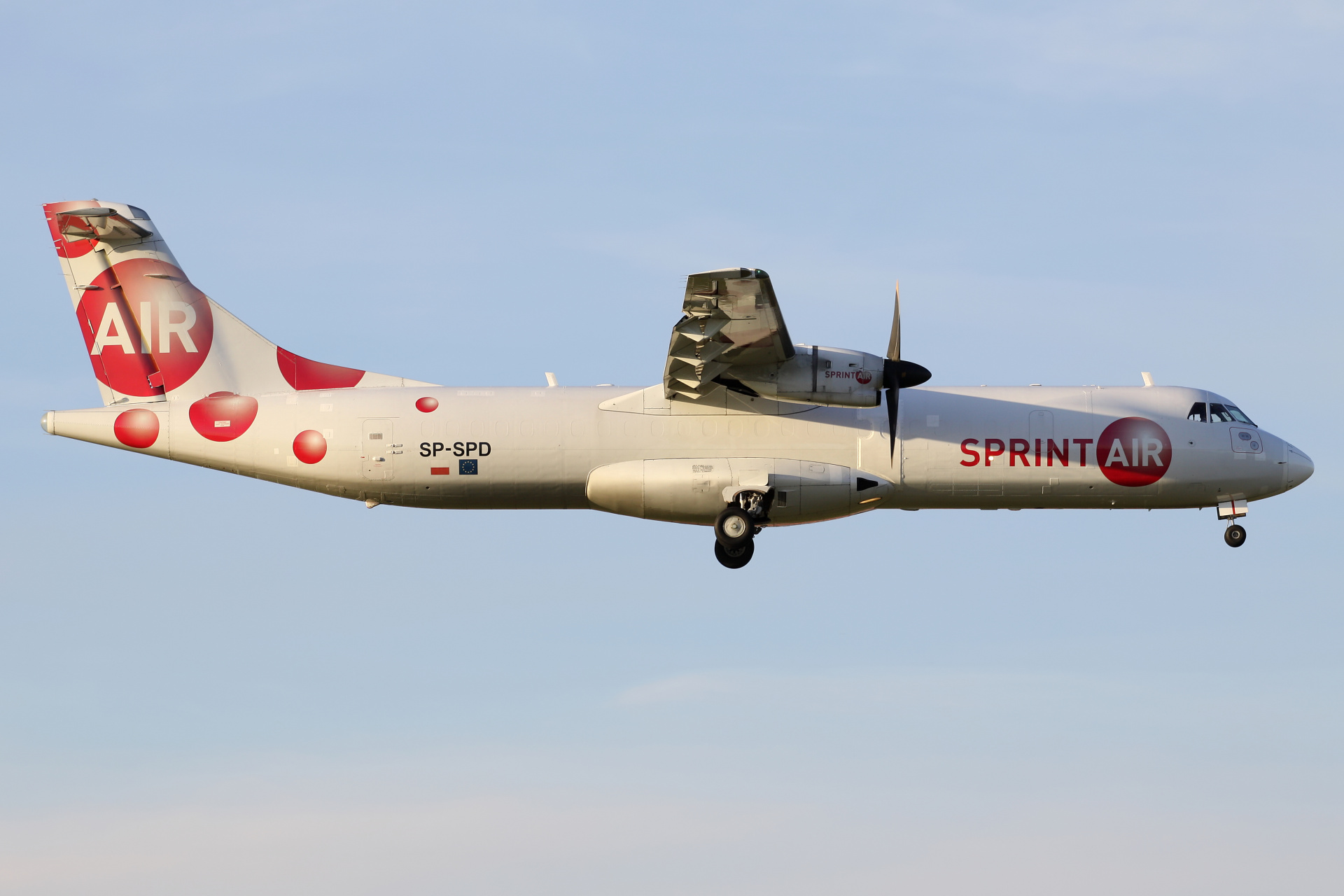 SP-SPD (Aircraft » EPWA Spotting » ATR 72 » SprintAir)