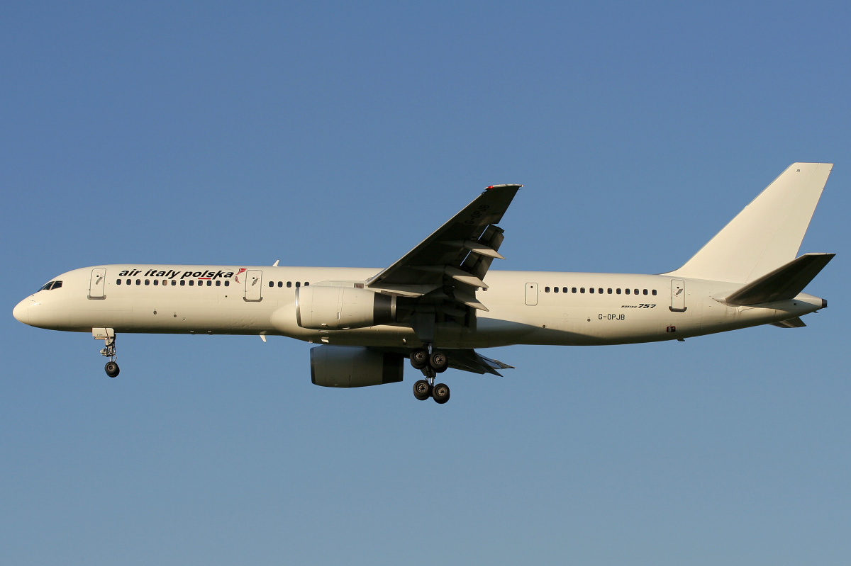 G-OPJB (Aircraft » EPWA Spotting » Boeing 757-200 » Air Italy Polska)