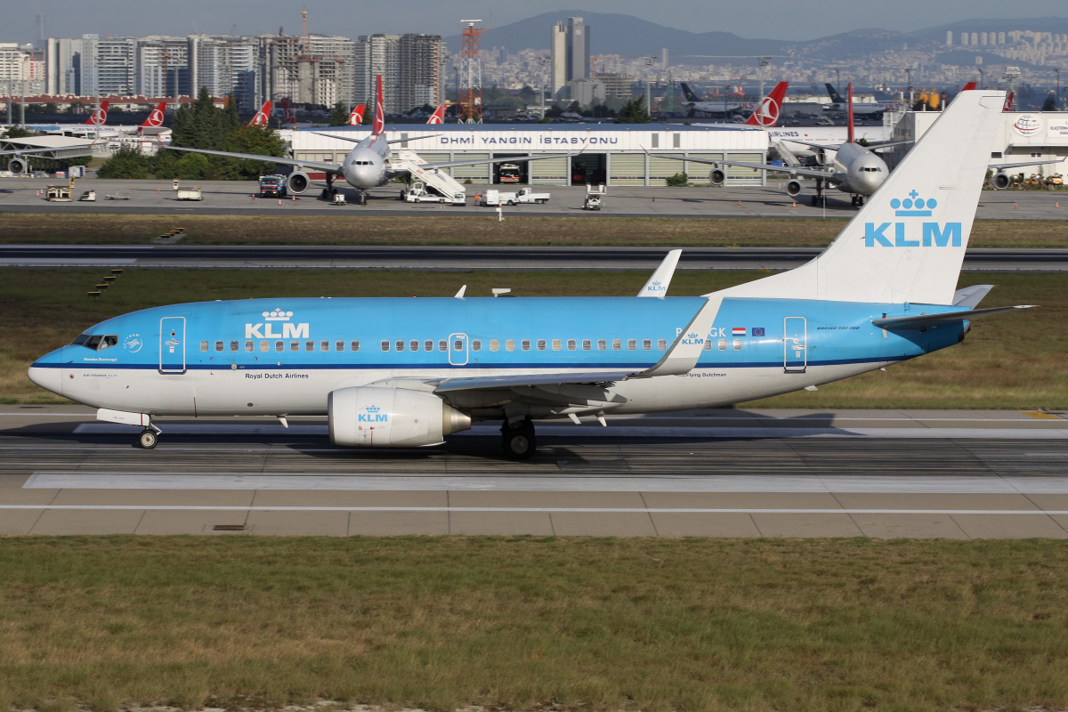 PH-BGK, KLM Royal Dutch Airlines (Aircraft » Istanbul Atatürk Airport » Boeing 737-700)