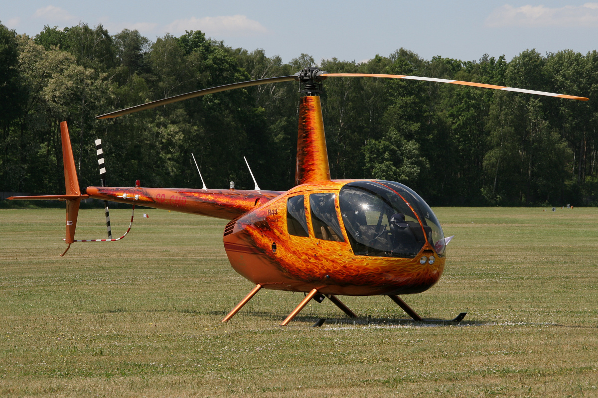 Robinson R44 Raven II, SP-GMR, prywatny