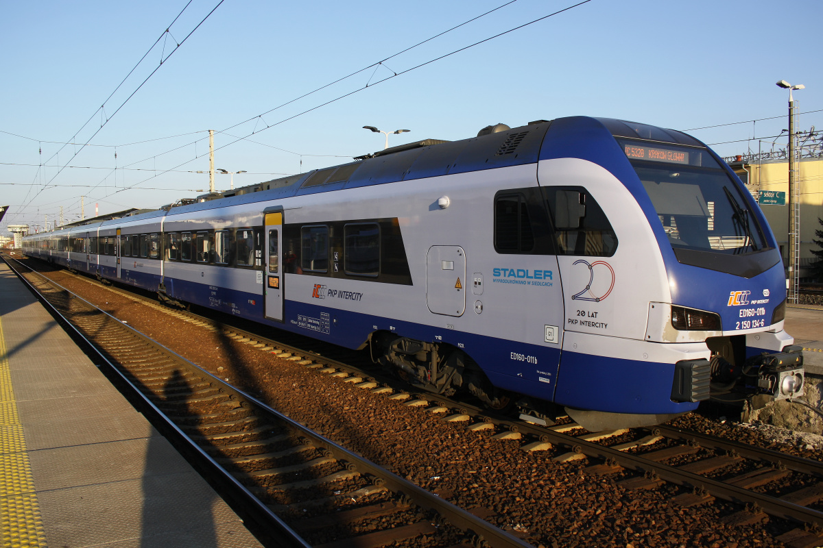 L-4292 ED160-011 (FLIRT 200, naklejka "20 lat PKP Intercity")