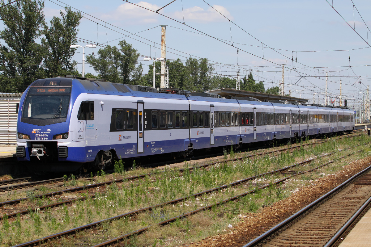 L-4292 ED160-015 (FLIRT 200, "20 Years of PKP Intercity" sticker) (Vehicles » Trains and Locomotives » Stadler FLIRT3)