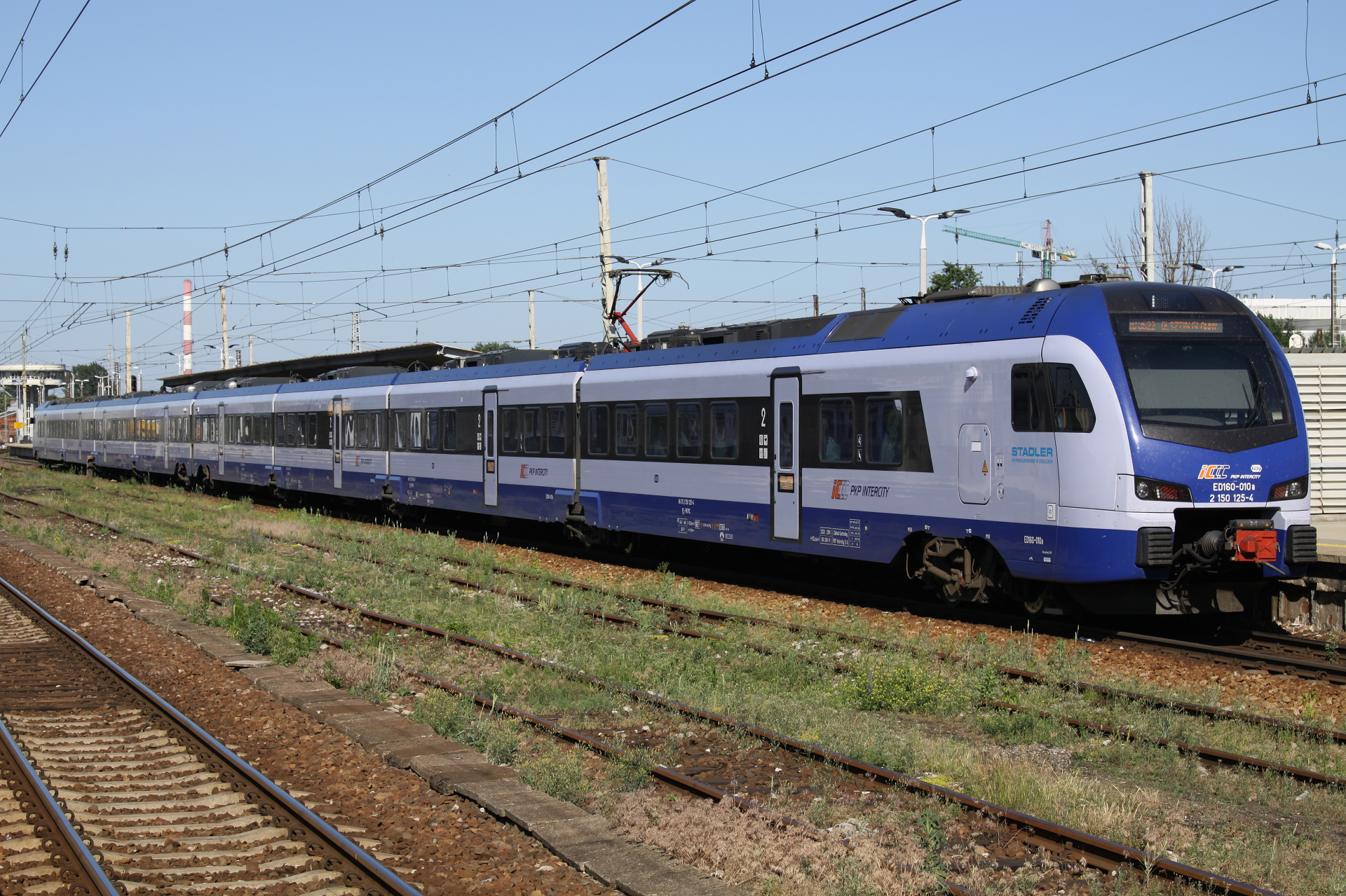 L-4292 ED160-010 (FLIRT 200) (Pojazdy » Pociągi i lokomotywy » Stadler FLIRT3)