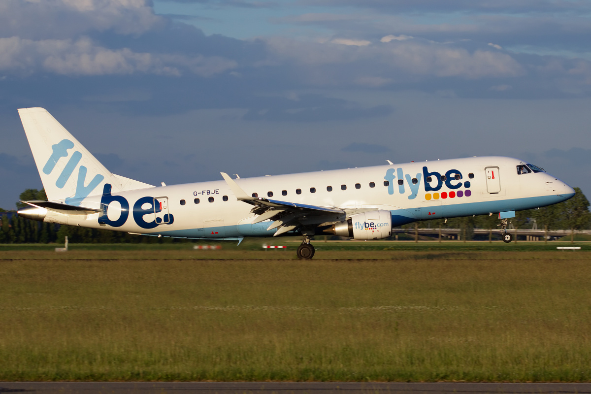 G-FBJE, FlyBe (Samoloty » Spotting na Schiphol » Embraer E175)