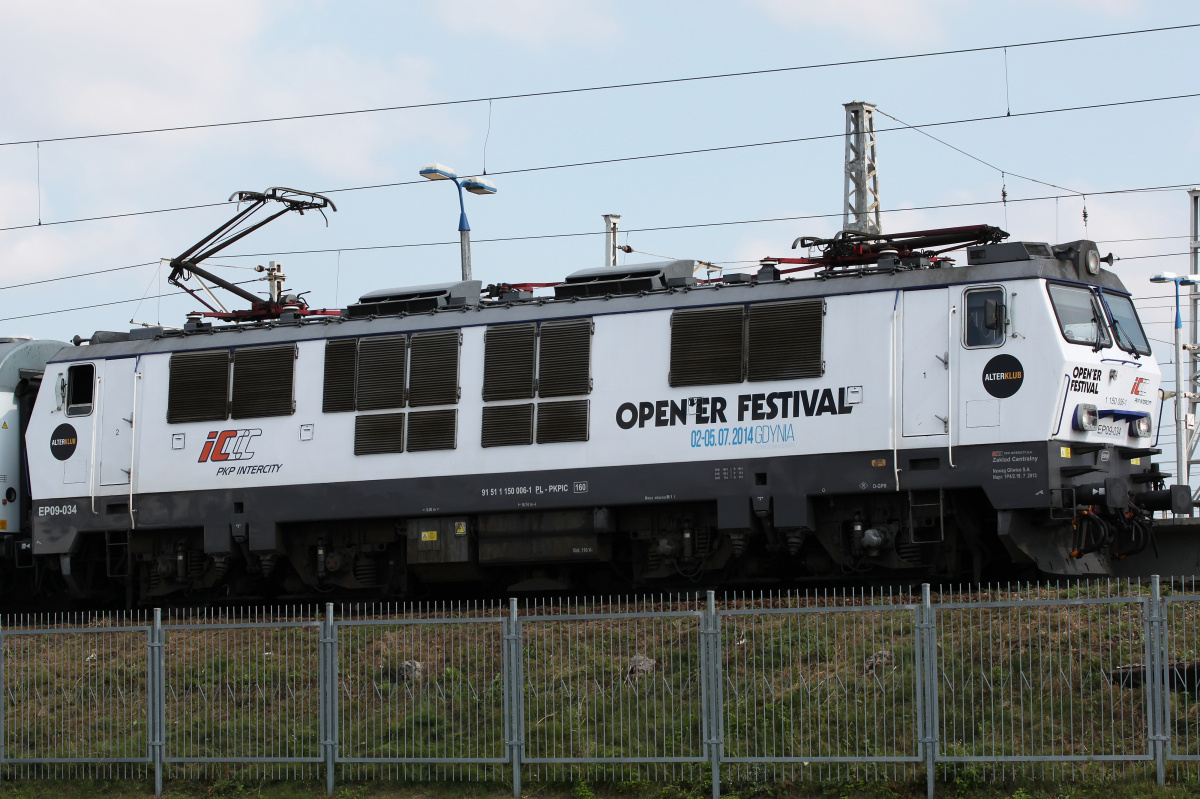 EP09-034 (Open'er Festival livery) (Vehicles » Trains and Locomotives » Pafawag 104E)
