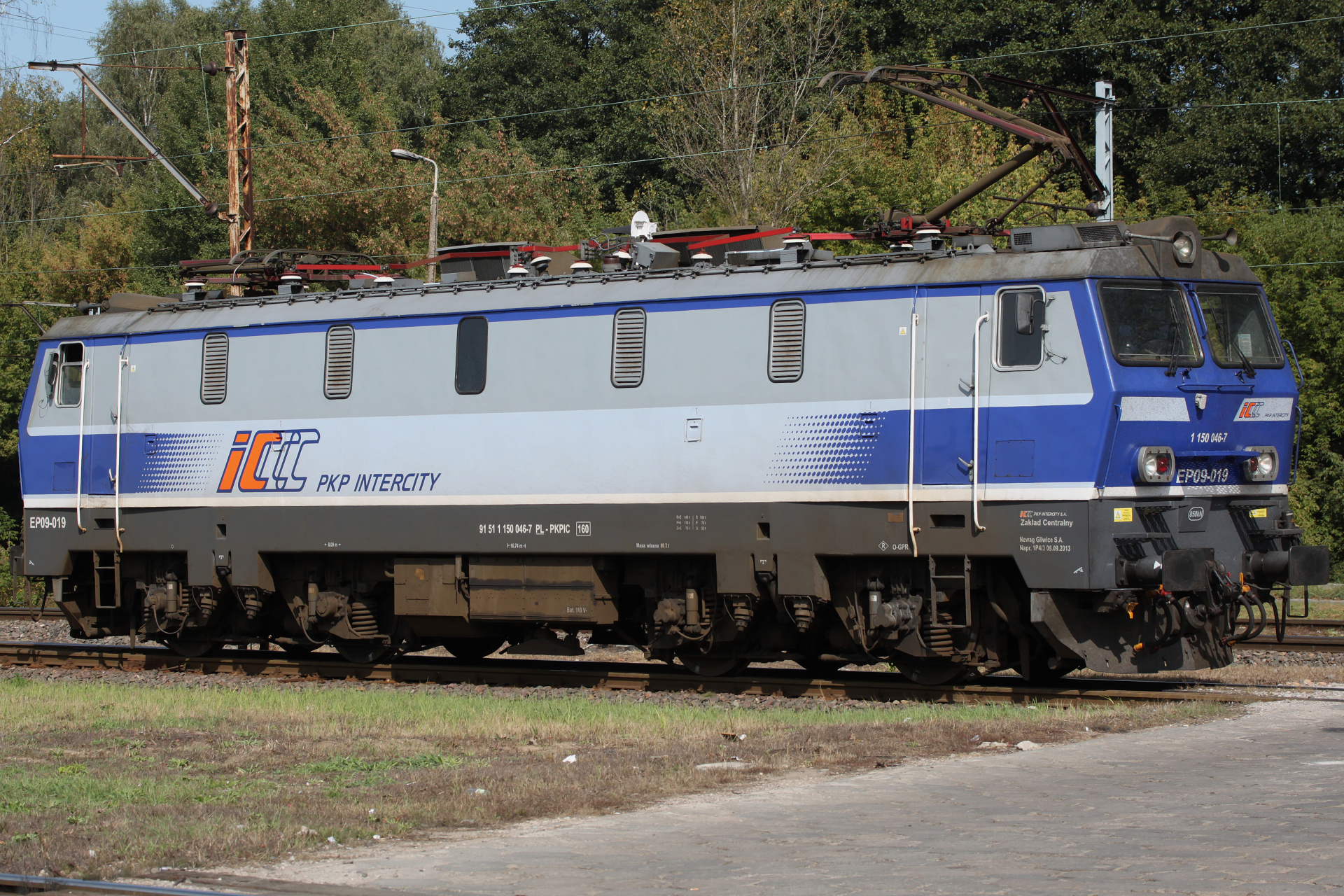 EP09-019 (Vehicles » Trains and Locomotives » Pafawag 104E)