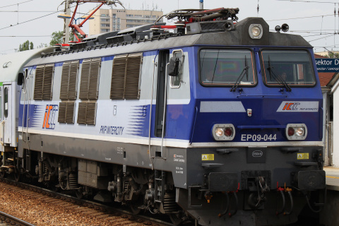 104Ec, EP09-044