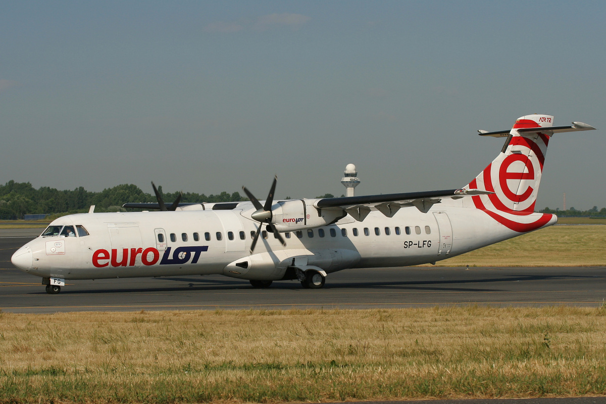 SP-LFG (Aircraft » EPWA Spotting » ATR 72 » EuroLOT)