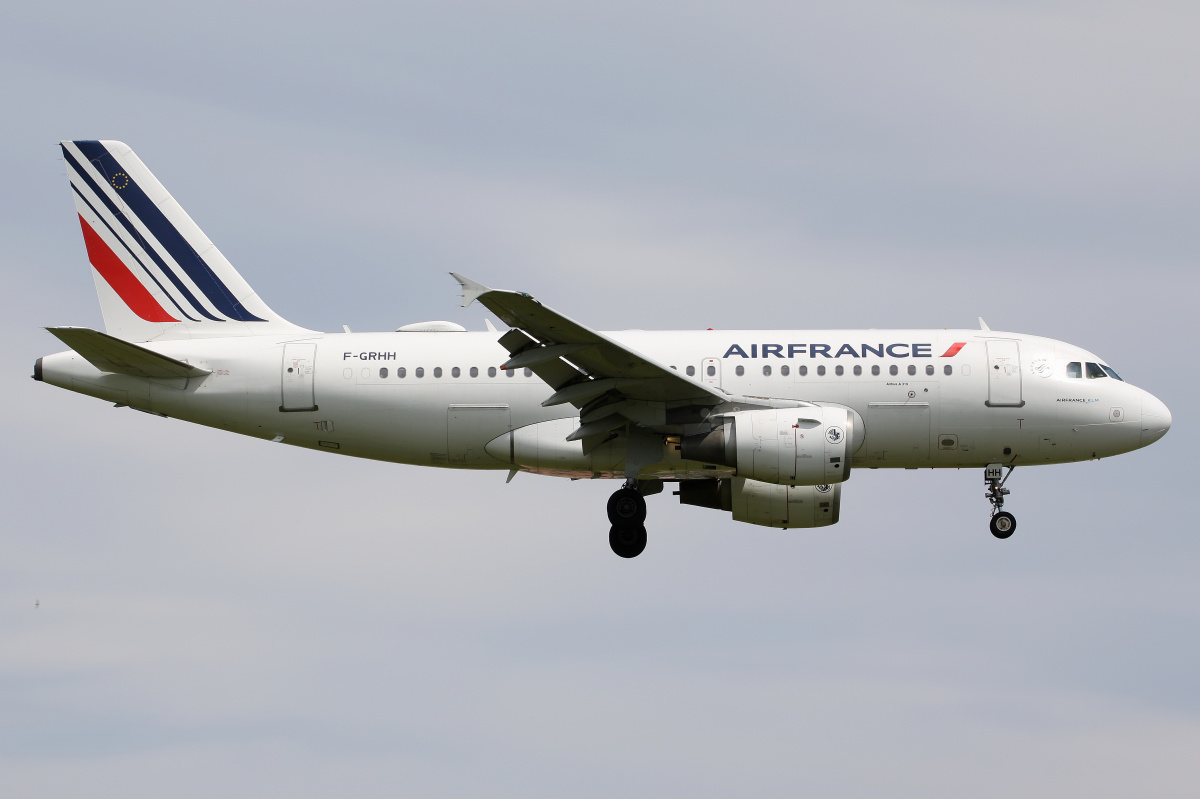 F-GRHH (Samoloty » Spotting na EPWA » Airbus A319-100 » Air France)