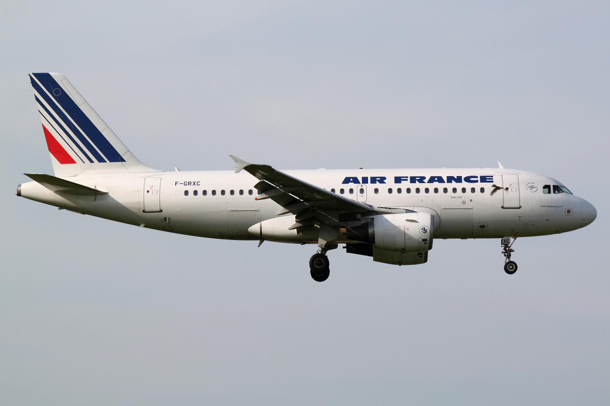 F-GRXC (Samoloty » Spotting na EPWA » Airbus A319-100 » Air France)