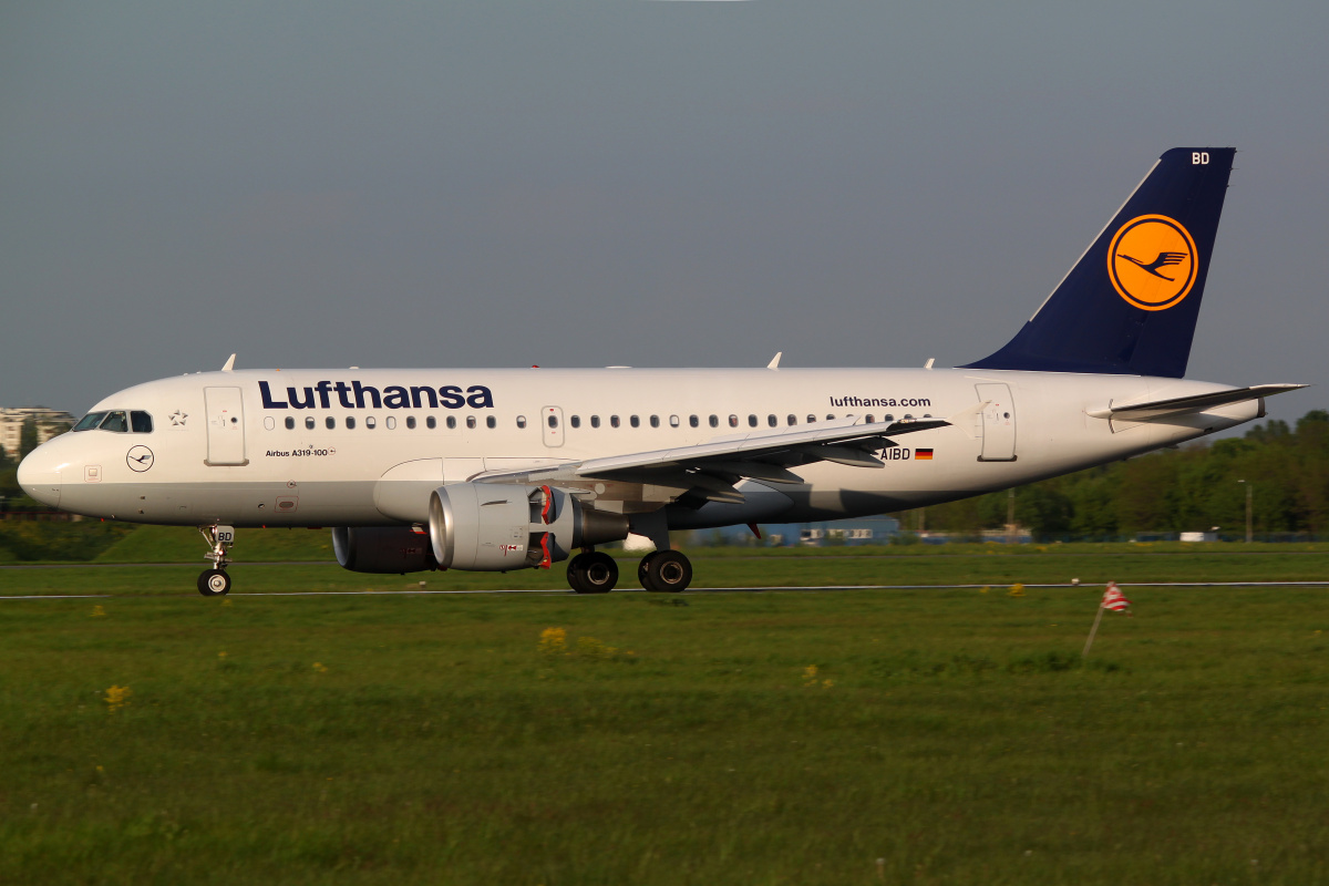 D-AIBD (Samoloty » Spotting na EPWA » Airbus A319-100 » Lufthansa)