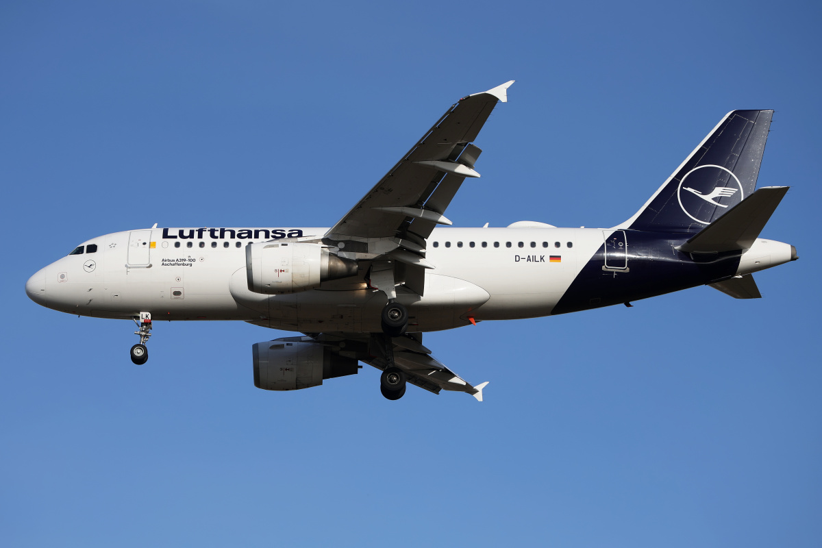 D-AILK (Samoloty » Spotting na EPWA » Airbus A319-100 » Lufthansa)