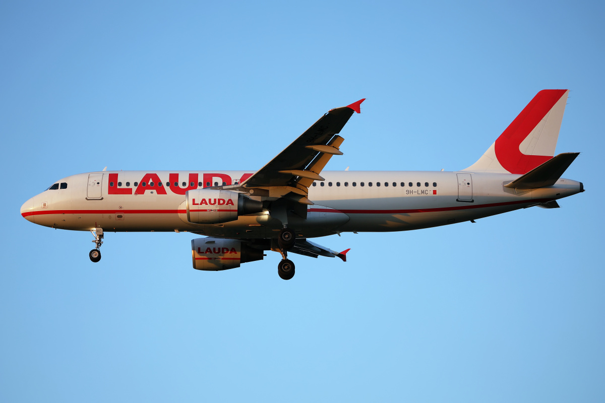 9H-LMC, Lauda Europe