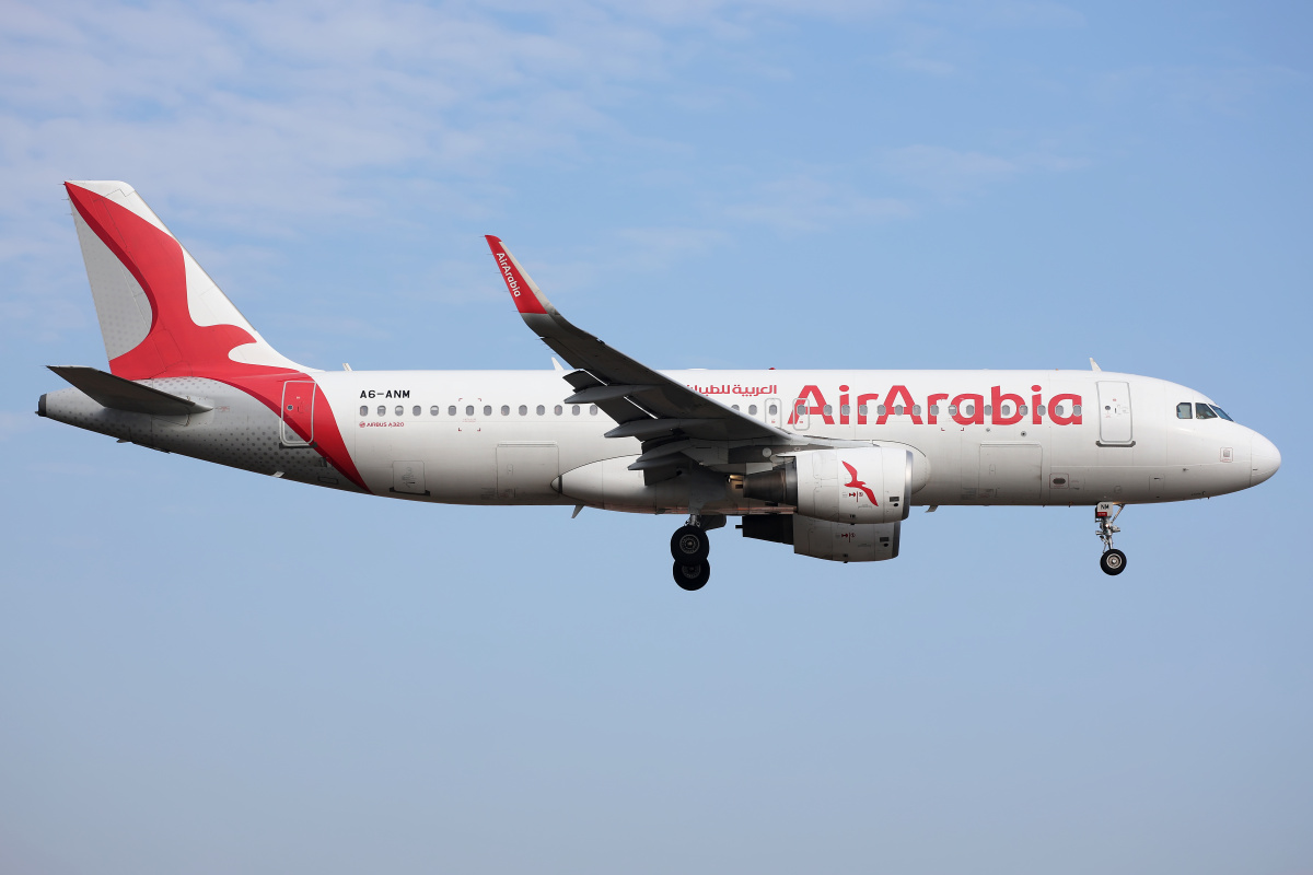 A6-ANM, Air Arabia (Aircraft » EPWA Spotting » Airbus A320-200)