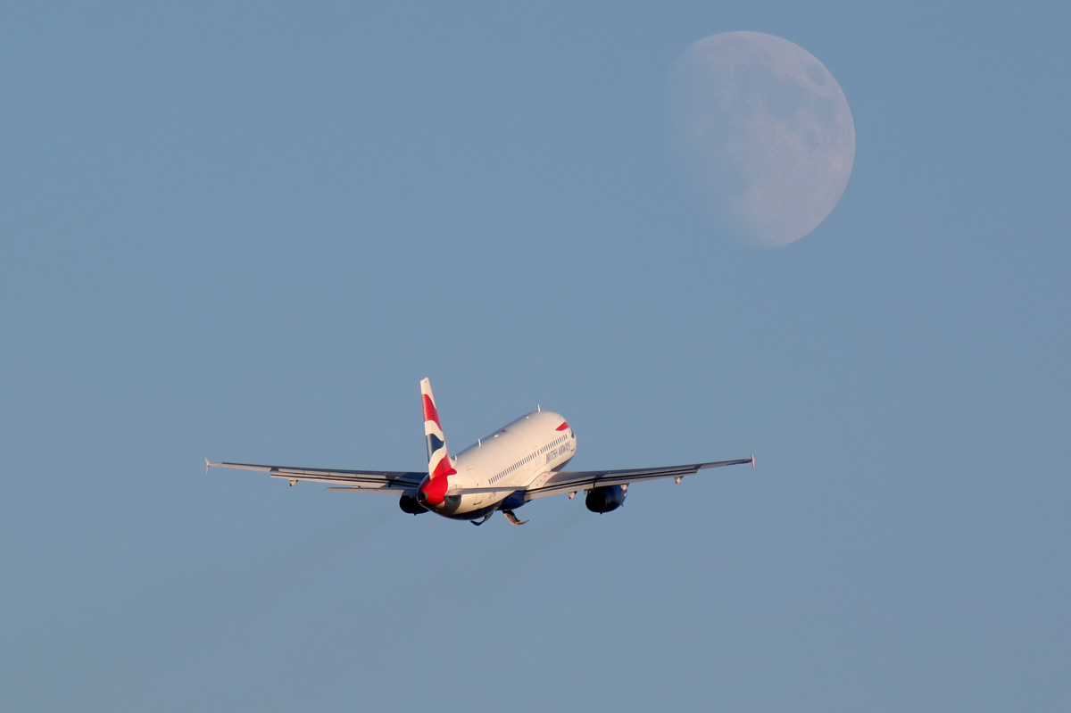 G-TTOB (Aircraft » EPWA Spotting » Airbus A320-200 » British Airways)