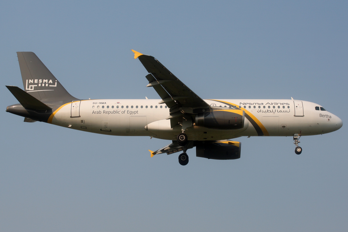 SU-NMA, Nesma Airlines (Aircraft » EPWA Spotting » Airbus A320-200)