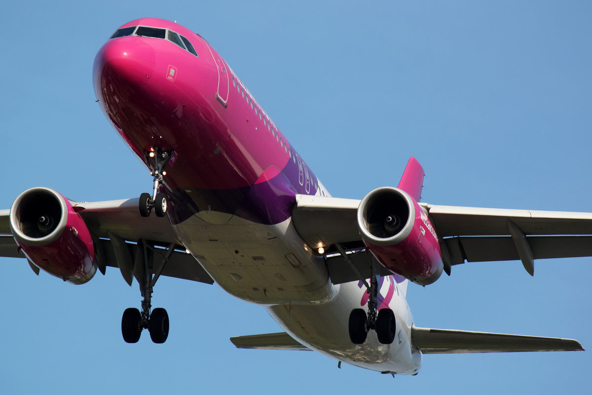 HA-LPS (Samoloty » Spotting na EPWA » Airbus A320-200 » Wizz Air)